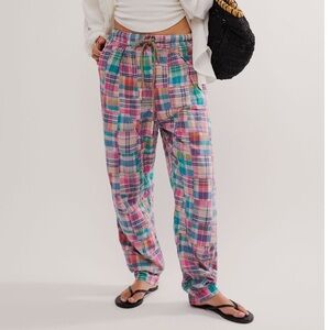 Free People / Dr. Collectors Pleated Easy Pants, S